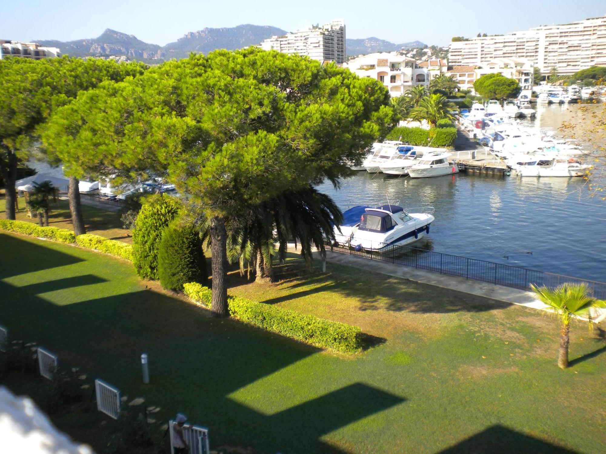 Vacanceole - Residence Carre Marine Mandelieu La Napoule Luaran gambar